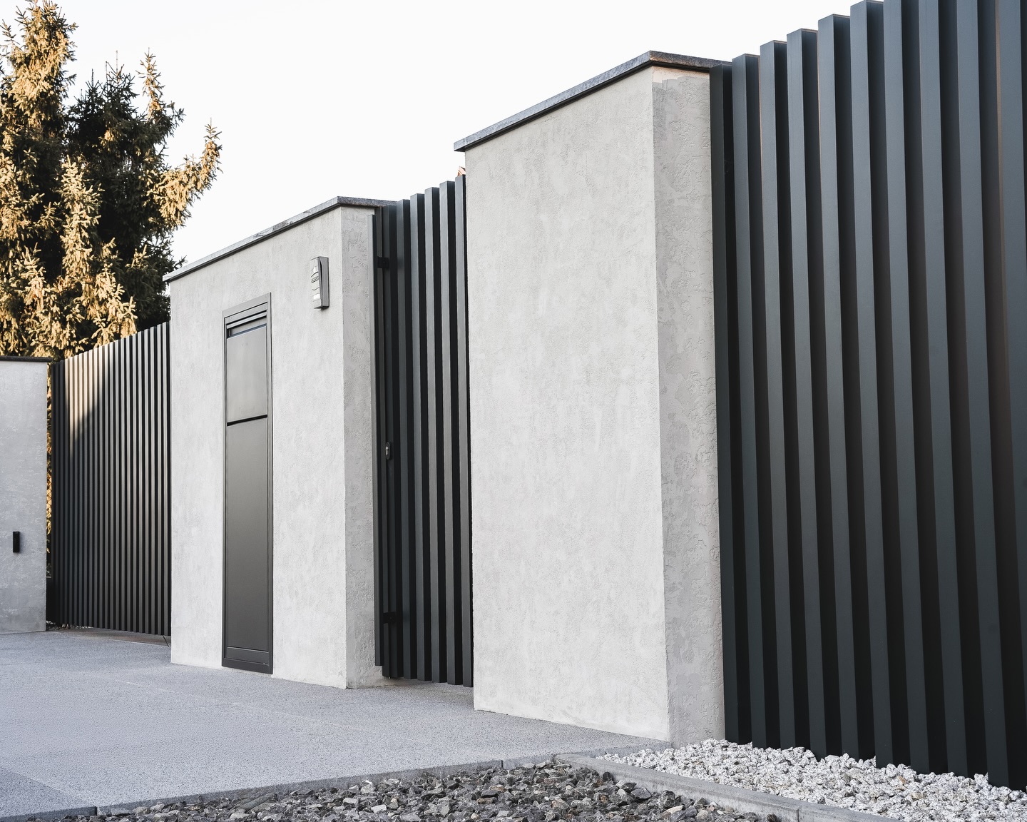 589941520_18293309602302404_4554450120565685663_n Palisar