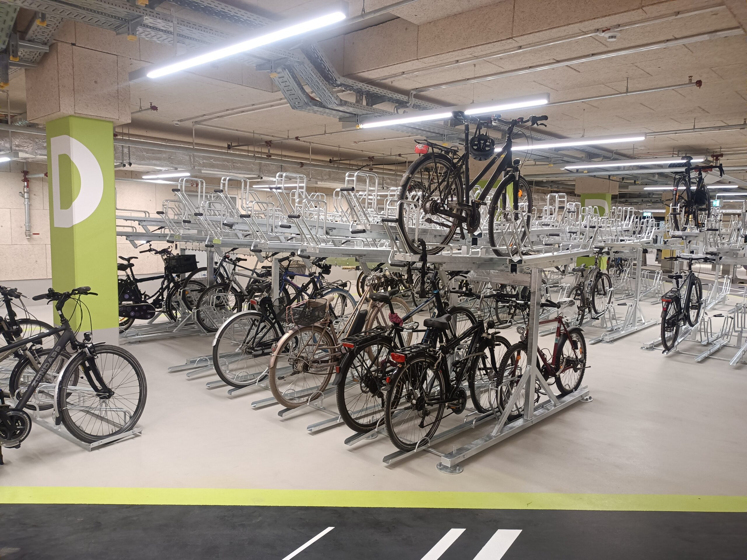Fahrradständer_07 — kopia Stojaki rowerowe dwupiętrowe
